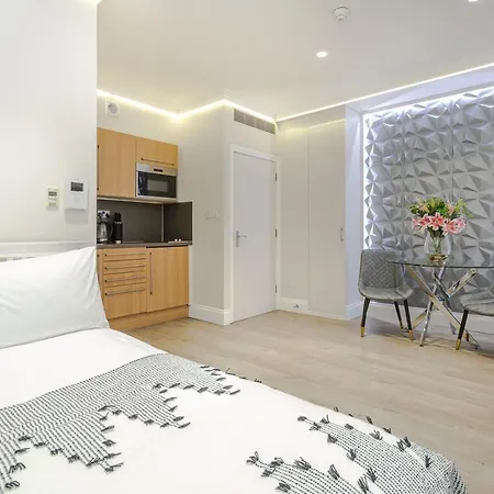 Guilford Street Apartments